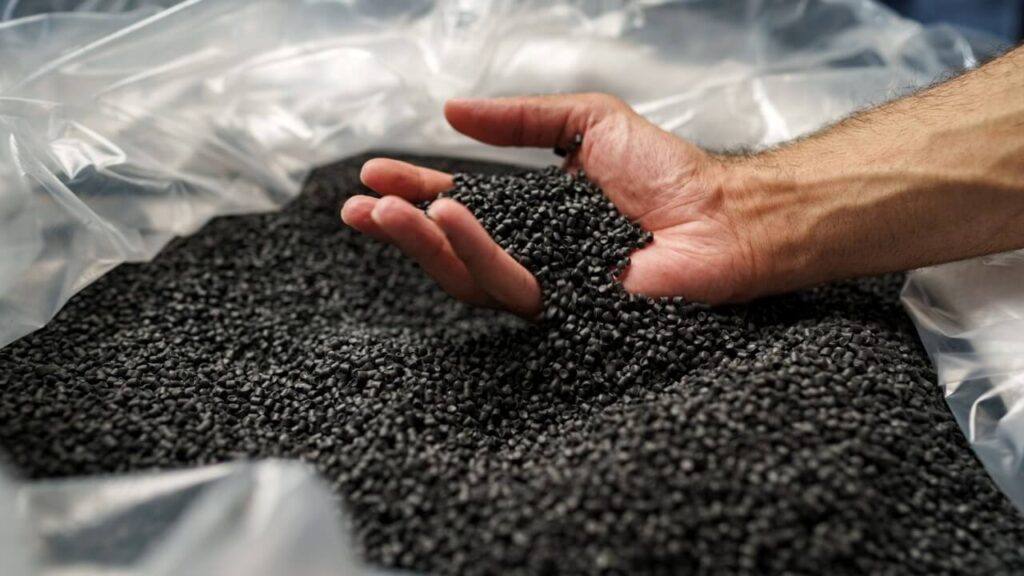 Qlean Tech produces high-quality biochar to boost soil health and lock away carbon sustainably.